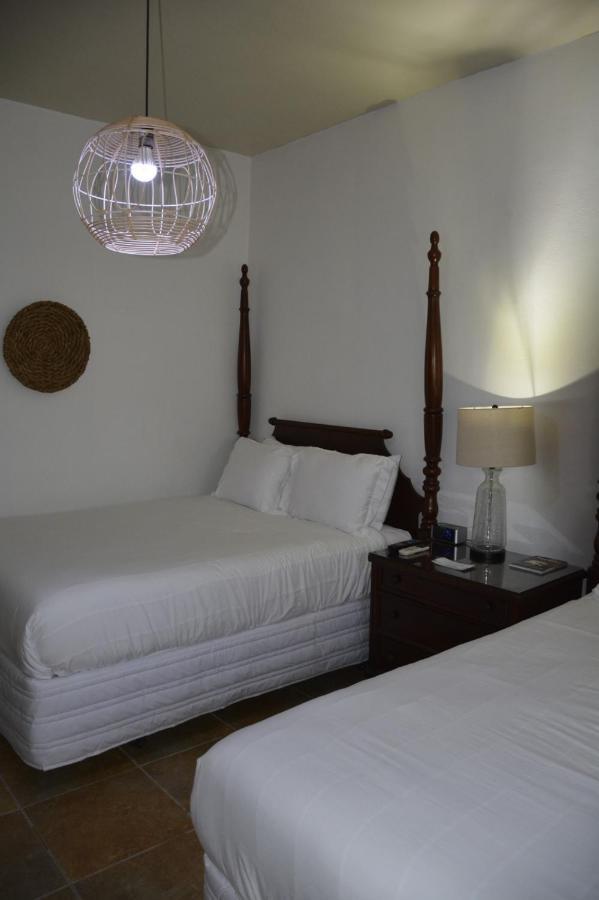 Turtle Bay Inn Lajas Extérieur photo
