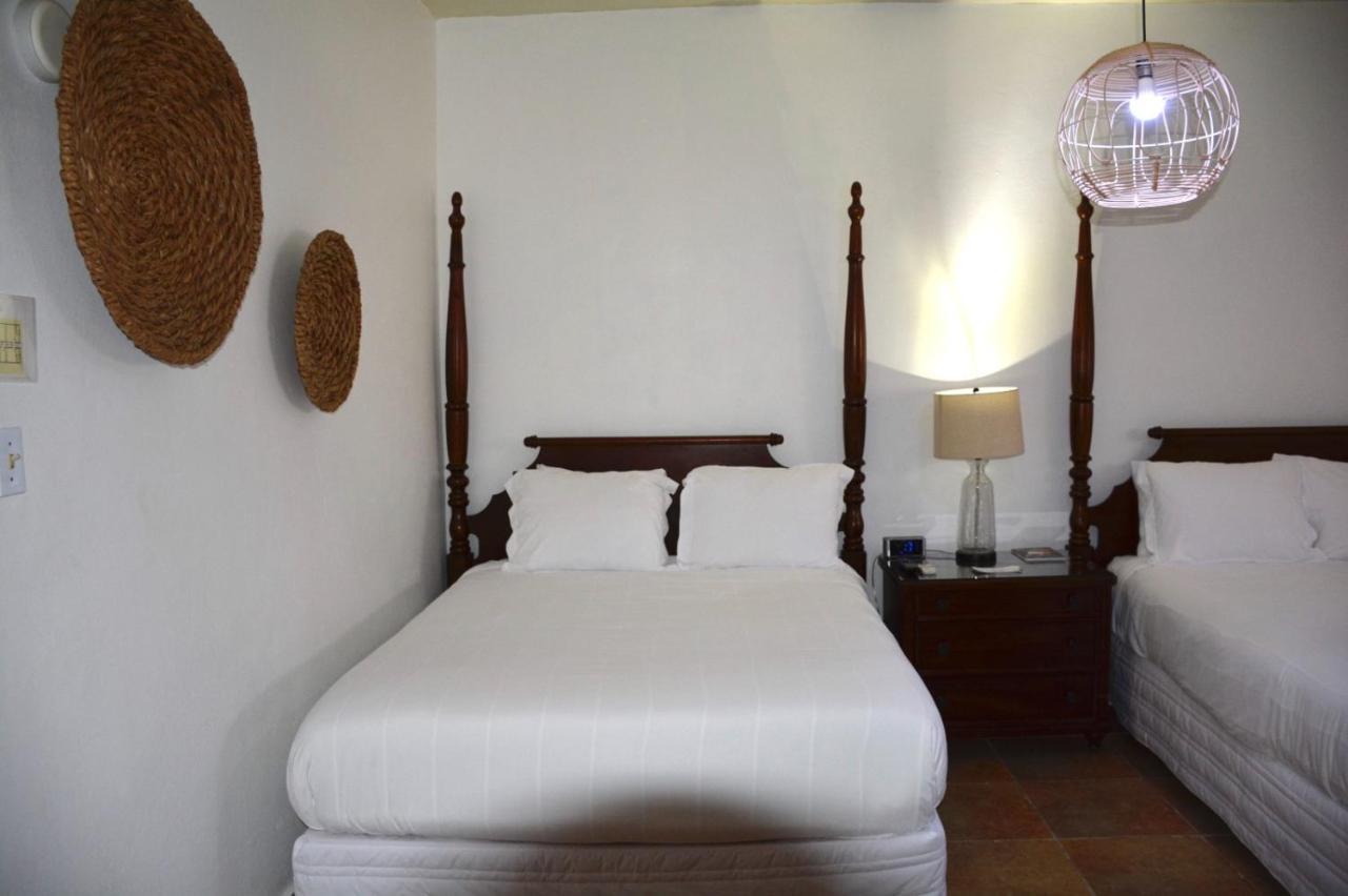 Turtle Bay Inn Lajas Extérieur photo
