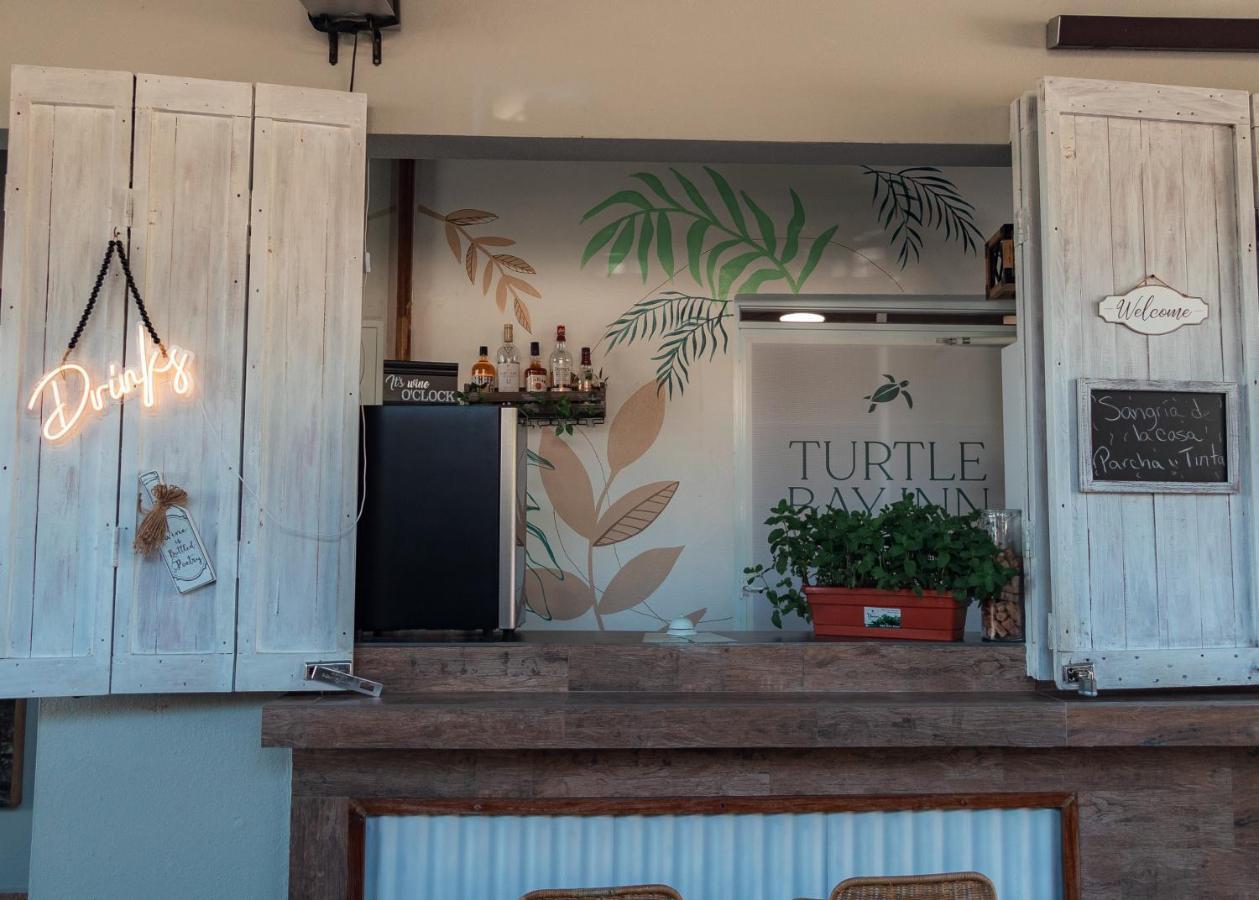 Turtle Bay Inn Lajas Extérieur photo