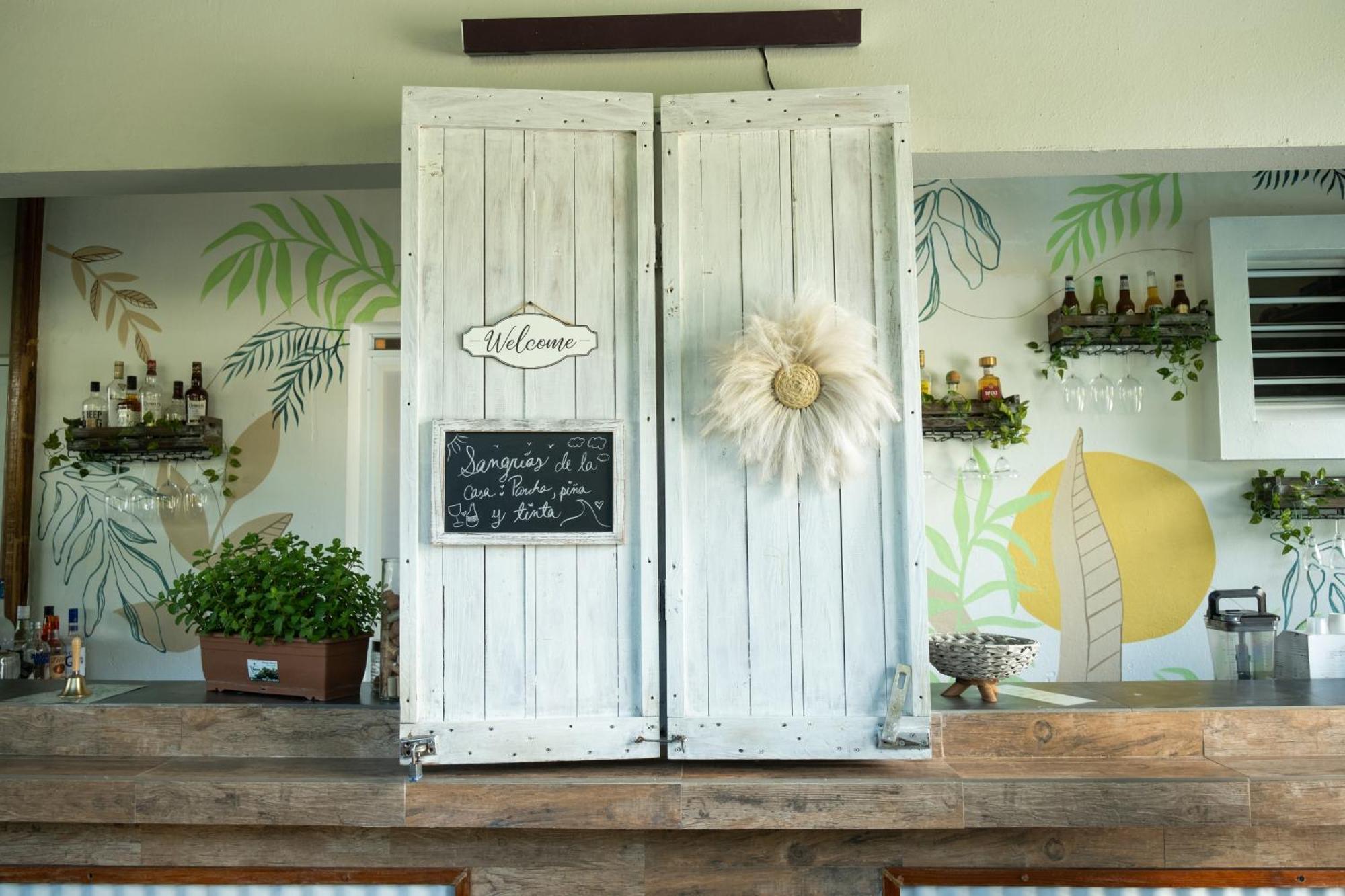 Turtle Bay Inn Lajas Extérieur photo