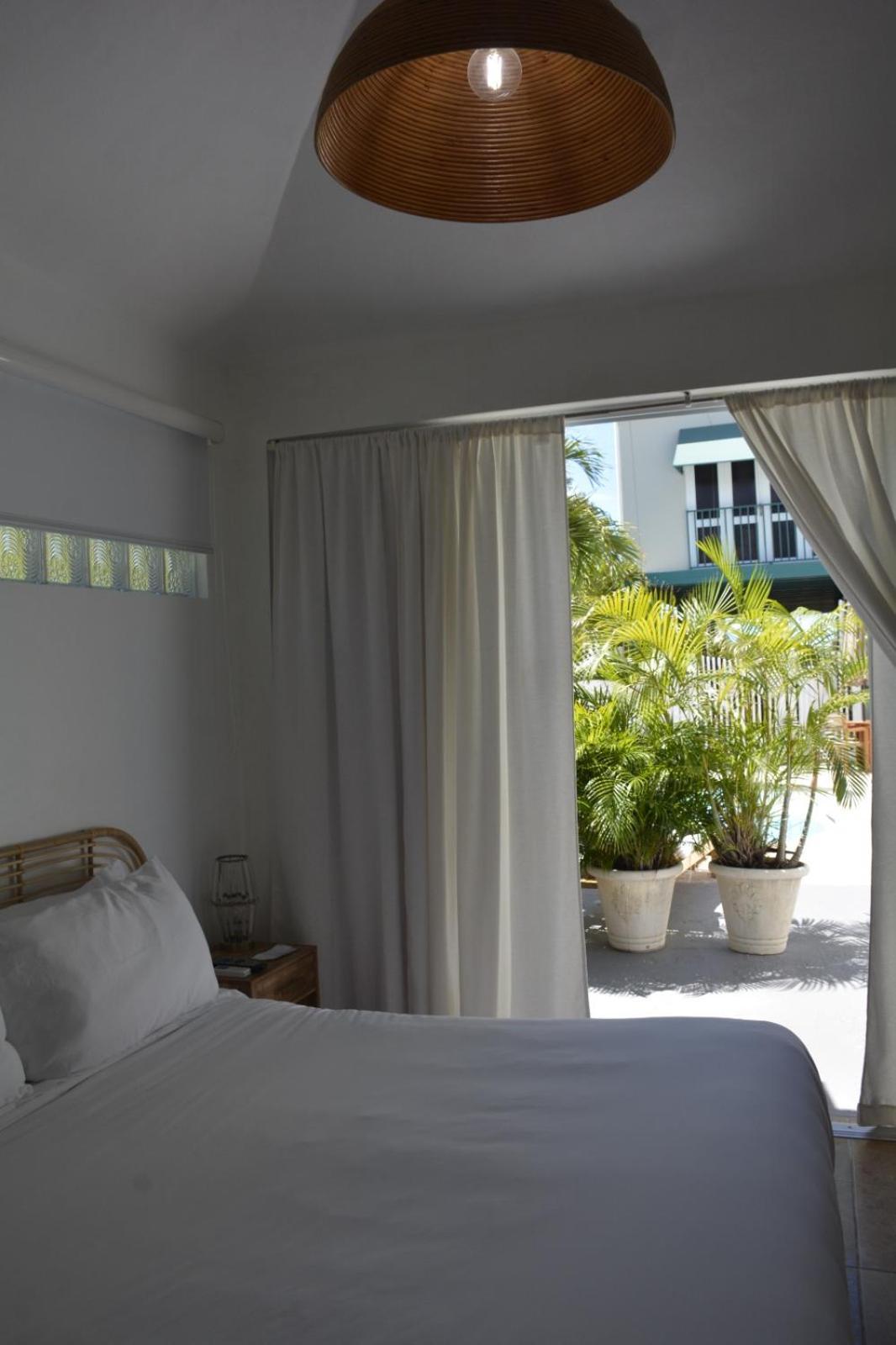 Turtle Bay Inn Lajas Extérieur photo